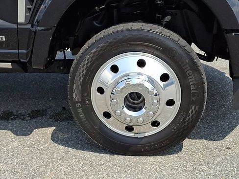 Used 2024 Ford F450 Limited w/ FX4 Off-Road Package AWD/4WD image 8
