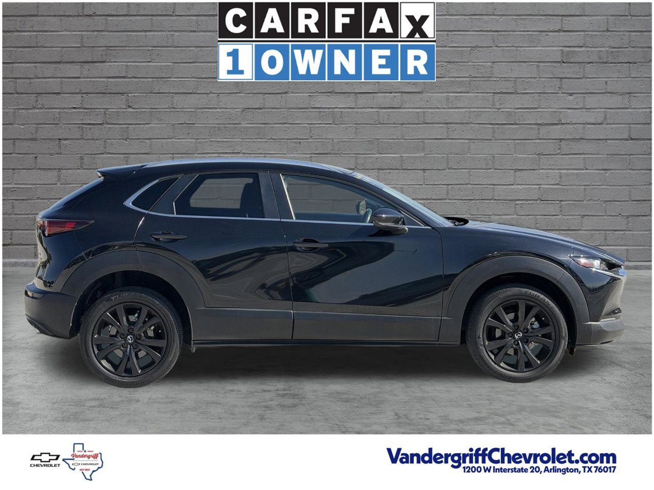 Used 2024 MAZDA CX-30 AWD 2.5 S w/ Select Sport Pkg image 3