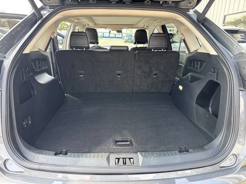 Certified 2024 Ford Edge SEL w/ Convenience Package AWD/4WD image 19