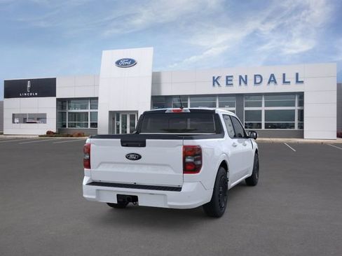 New 2025 Ford Maverick Lobo image 8