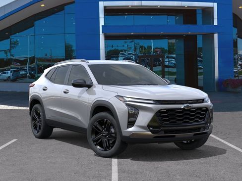 New 2026 Chevrolet Trax ACTIV FWD image 31