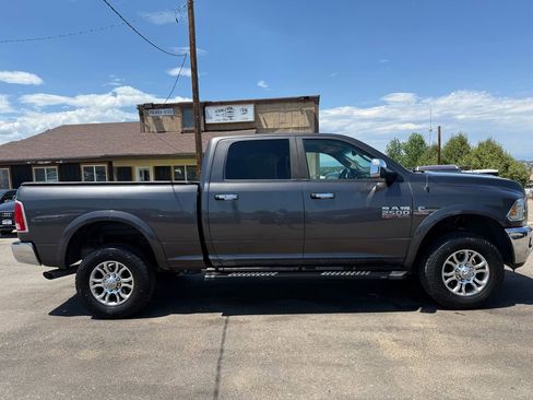 Used 2016 RAM 2500 Laramie image 2