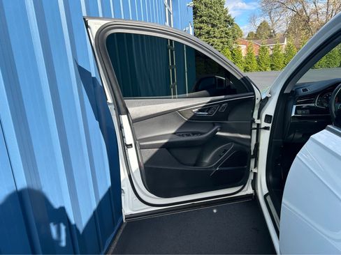 Used 2021 Audi Q7 3.0T Premium Plus image 34