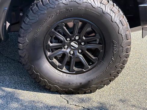 Used 2025 Ford F150 Raptor AWD/4WD image 7
