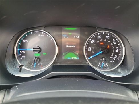 Used 2022 Toyota RAV4 SE image 23