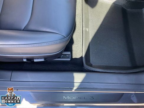 Used 2022 Tesla Model 3 Long Range AWD/4WD image 64