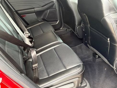 Used 2022 Ford Escape SEL w/ Technology Package FWD image 28