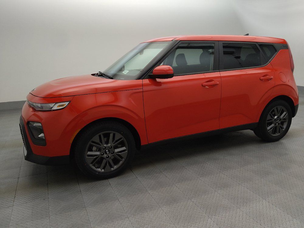 Used 2021 Kia Soul S FWD image 2