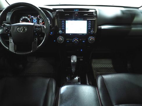 Used 2023 Toyota 4Runner TRD Off-Road Premium w/ Moonroof Package AWD/4WD image 15