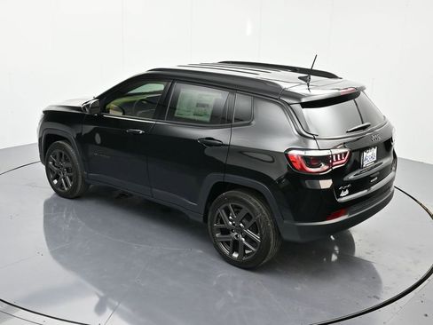 New 2026 Jeep Compass Latitude AWD/4WD image 34