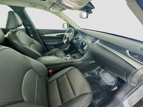 Used 2019 INFINITI QX50 Luxe image 28