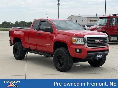 Certified 2018 GMC Canyon 4x4 Extended Cab image 2