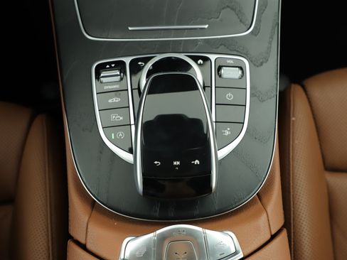 Used 2022 Mercedes-Benz E 450 Cabriolet image 26