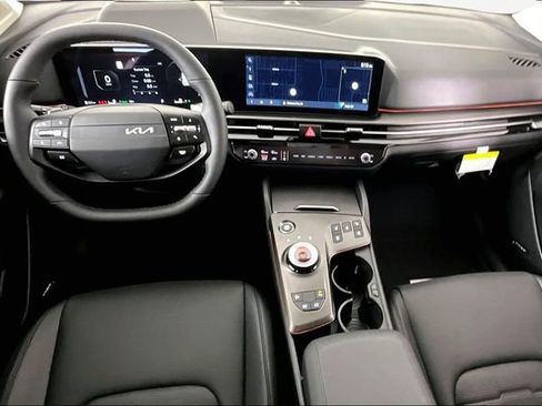 New 2026 Kia Sportage SX Prestige AWD/4WD image 6