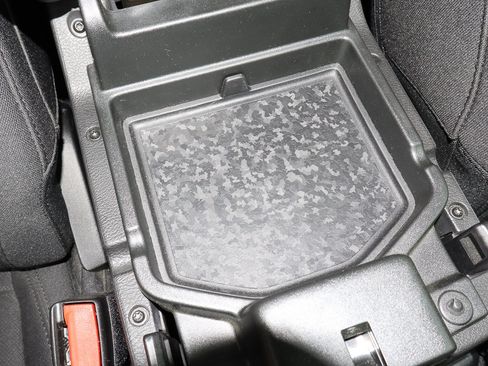 Used 2022 Jeep Wrangler Unlimited Willys image 30