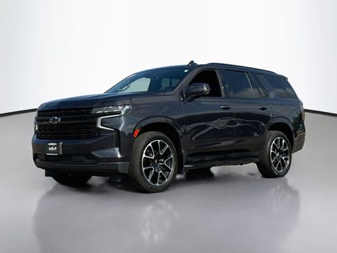 Used 2023 Chevrolet Tahoe RST w/ Luxury Package AWD/4WD image 3