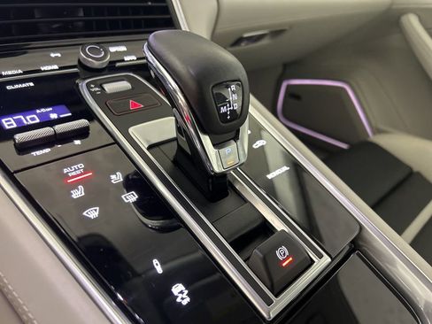 Certified 2023 Porsche Panamera 4S w/ Sportdesign Package image 36