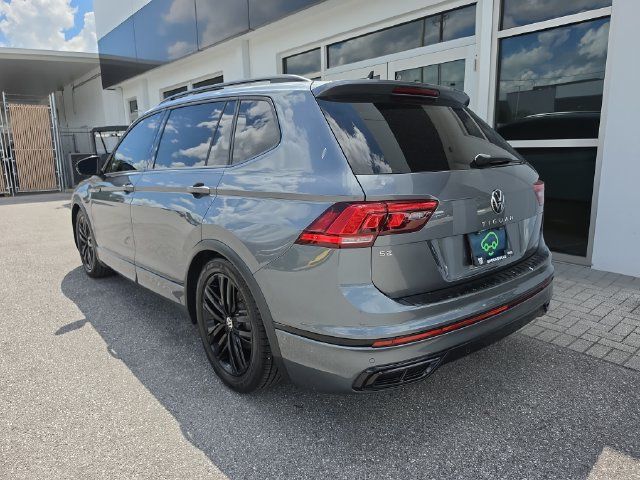 Used 2022 Volkswagen Tiguan SE R-Line FWD image 5
