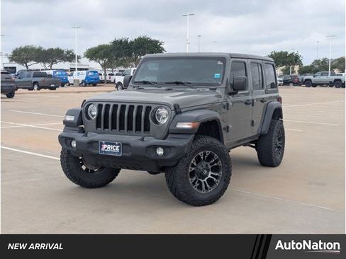 Used 2020 Jeep Wrangler Unlimited Sport image 1