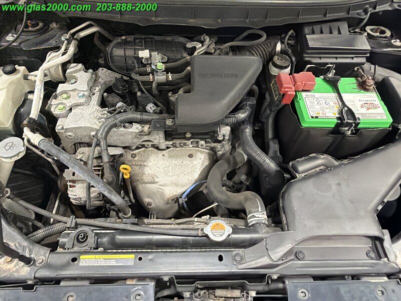 Used 2014 Nissan Rogue S AWD/4WD image 12