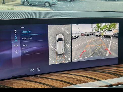 Certified 2025 Cadillac Escalade Sport Platinum w/ LPO, Floor Liner Package AWD/4WD image 24