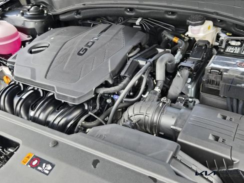 Certified 2025 Kia Sportage X-Line AWD/4WD image 20