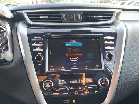 Used 2023 Nissan Murano S FWD image 21