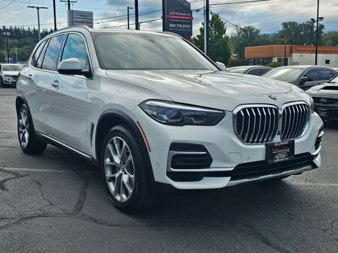 Used 2022 BMW X5 xDrive40i AWD/4WD image 7