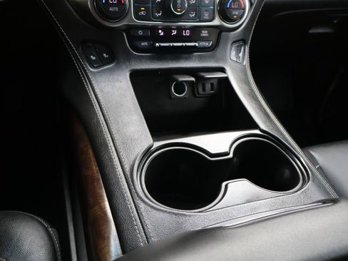 Used 2018 Chevrolet Tahoe LT RWD image 22