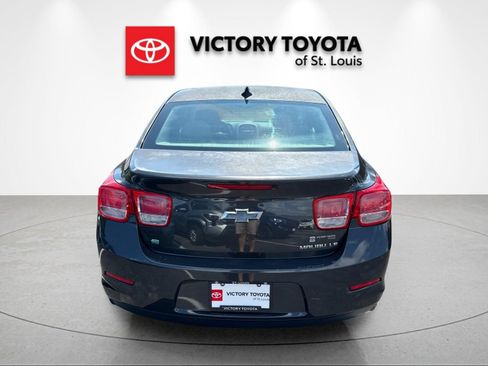Used 2016 Chevrolet Malibu LS FWD image 4