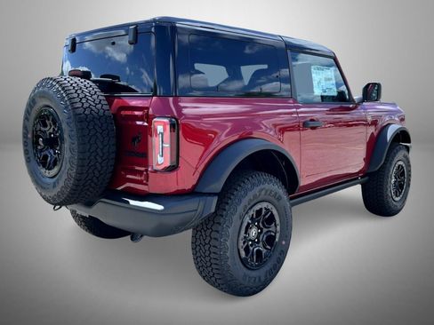 New 2026 Ford Bronco Badlands w/ Sasquatch Package AWD/4WD image 5