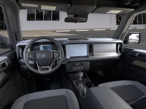 New 2025 Ford Bronco 2-Door AWD/4WD image 9