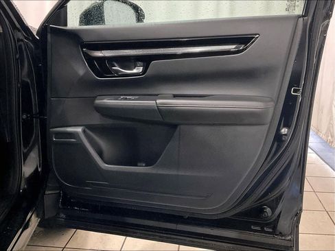 Used 2025 Honda CR-V EX-L image 12