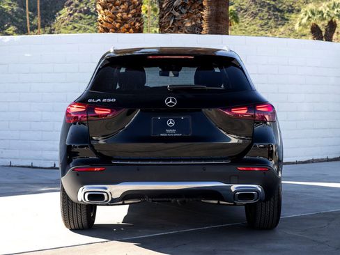 Used 2025 Mercedes-Benz GLA 250 GLA 250 image 9