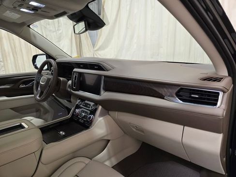 Used 2023 GMC Yukon Denali image 44