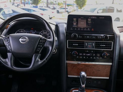 Used 2023 Nissan Armada SL w/ Captain's Chairs Package image 27