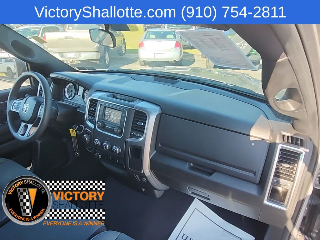 Used 2023 RAM 1500 Warlock AWD/4WD image 34