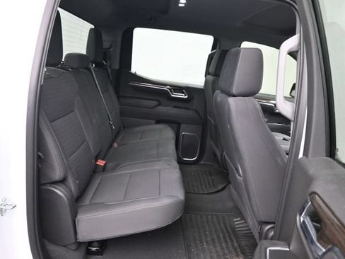 Used 2023 Chevrolet Silverado 1500 LT AWD/4WD image 6
