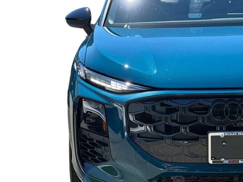 New 2026 Audi Q3 quattro 2.0T AWD/4WD image 23