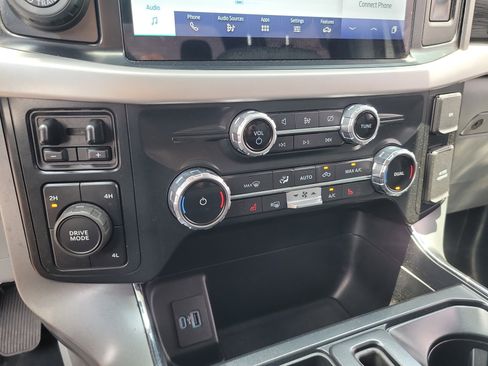 Used 2022 Ford F150 XLT w/ Equipment Group 302A High AWD/4WD image 24