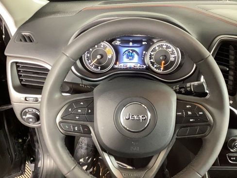 Used 2022 Jeep Cherokee Trailhawk w/ Trailer Tow Group image 22