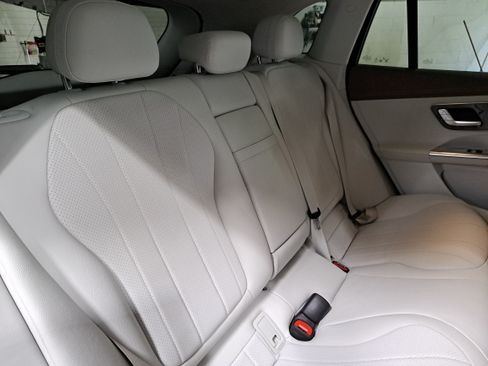 Certified 2023 Mercedes-Benz EQE 350+ SUV image 13