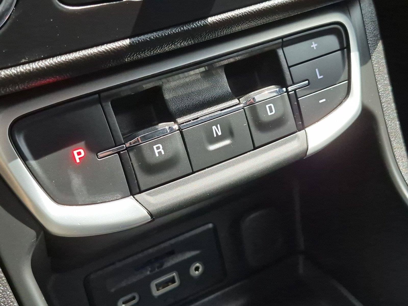 Used 2024 GMC Terrain SLT AWD/4WD image 20