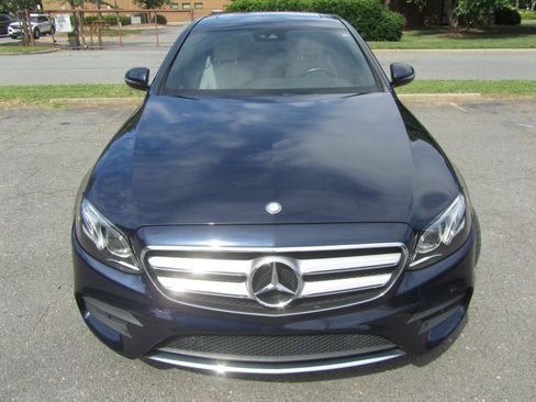 Used 2017 Mercedes-Benz E 300 image 5