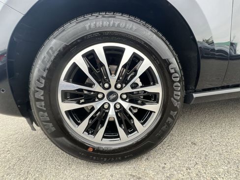 Certified 2025 Ford Expedition Max Platinum AWD/4WD image 20