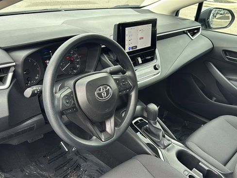Certified 2025 Toyota Corolla LE image 15