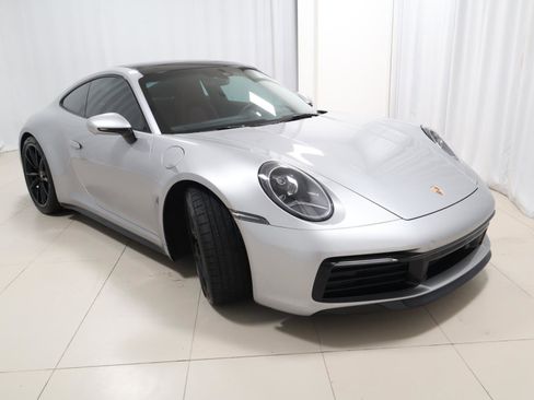 Used 2024 Porsche 911 Carrera S RWD image 7