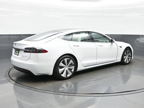 Used 2021 Tesla Model S Long Range AWD/4WD image 8
