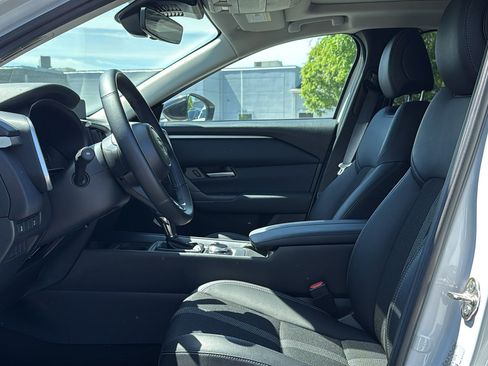 Certified 2025 MAZDA CX-50 AWD 2.5 S w/ Premium Package image 12