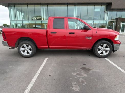 Used 2024 RAM 1500 Classic SLT image 7